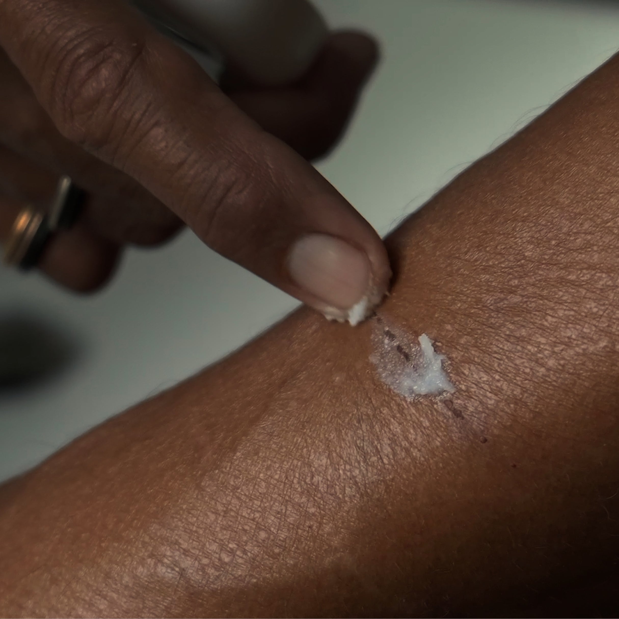 WORLD Hair and Skin. Believe Hair and Skin Balm.